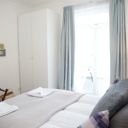Beautiful One Bedroom Apartment Walking Distance To Paddington And Hyde Park Лондон Екстериор снимка